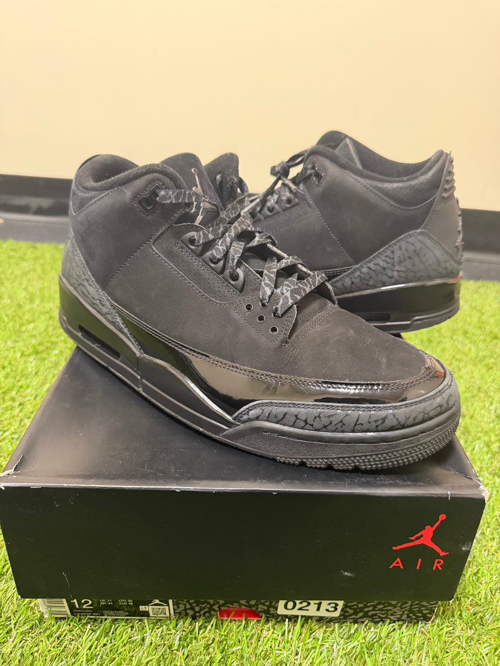 Jordan 3 black cat preowned