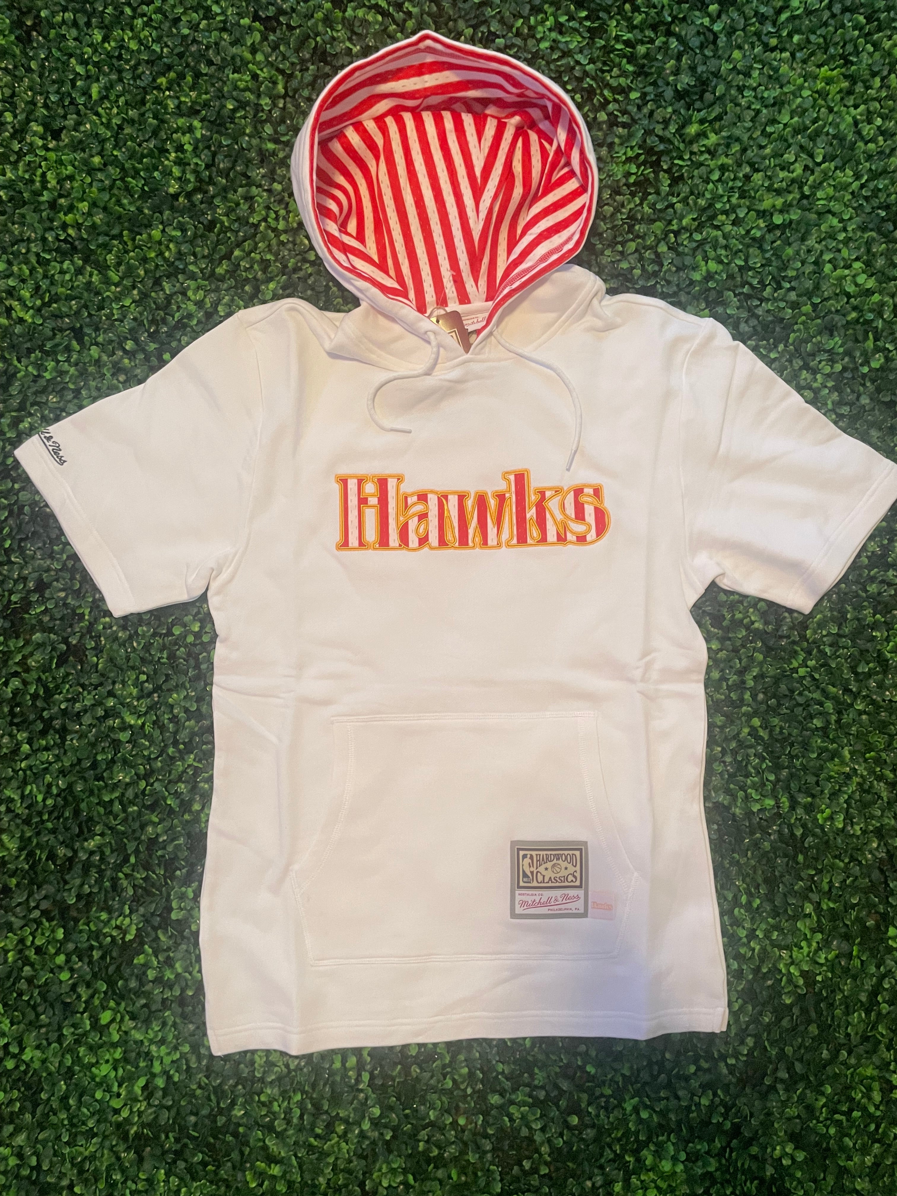 NBA HAWKS SHORT SLEEVE HOODIE MITCHELL & NESS
