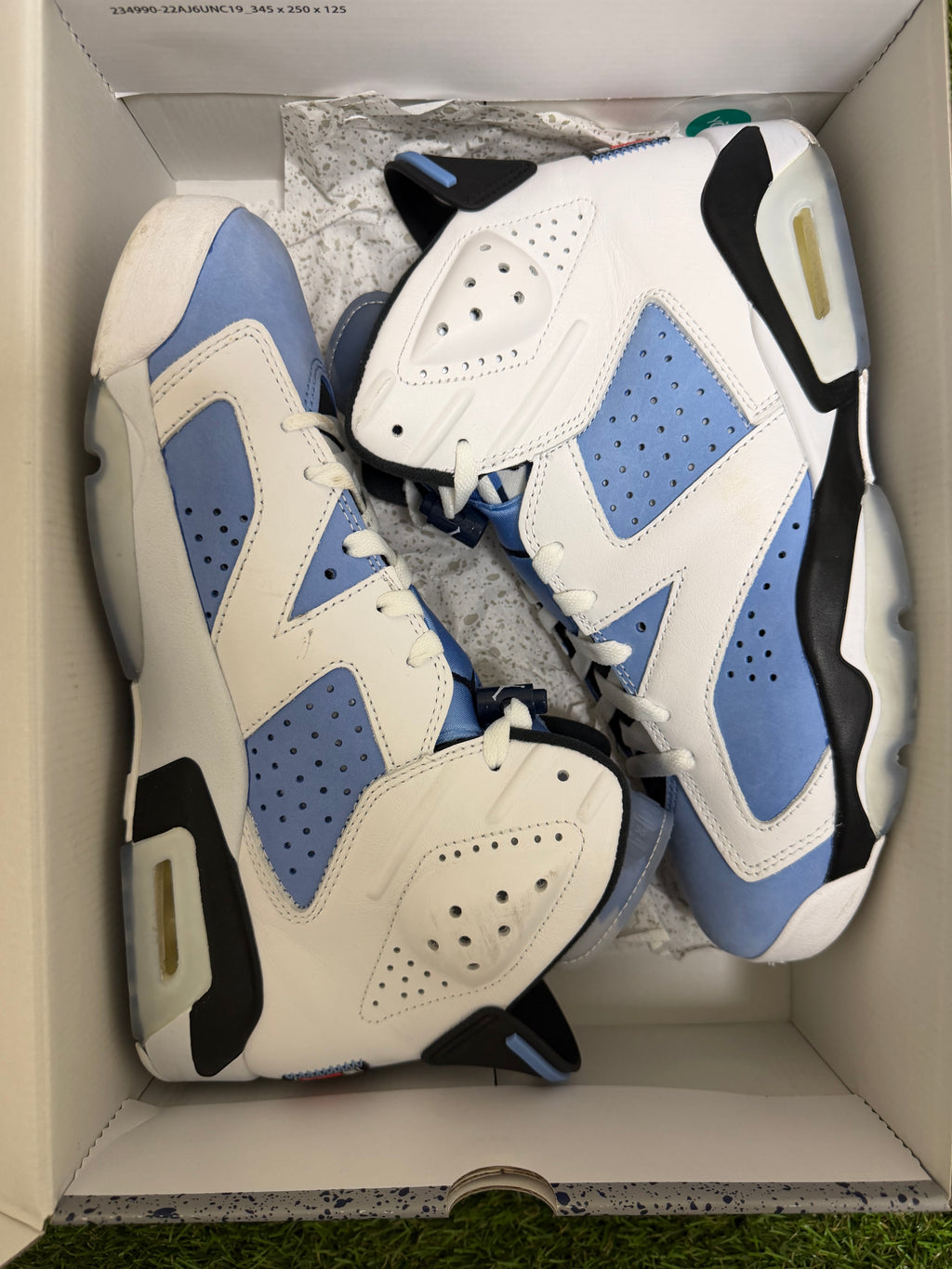 Jordan 6 UNC HOME preowned
