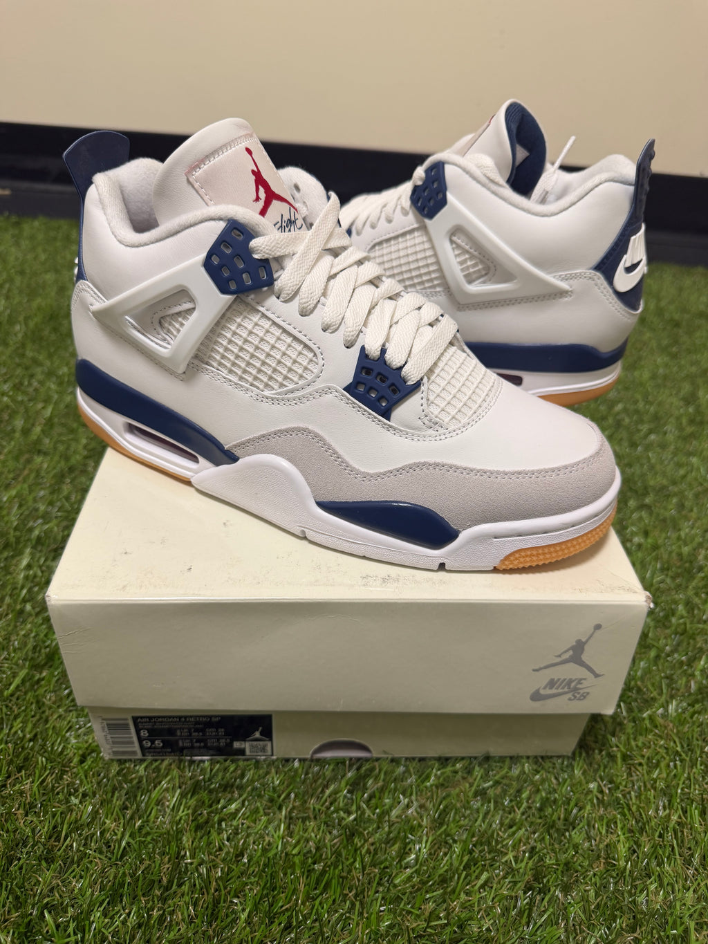 JORDAN 4 SB NAVY