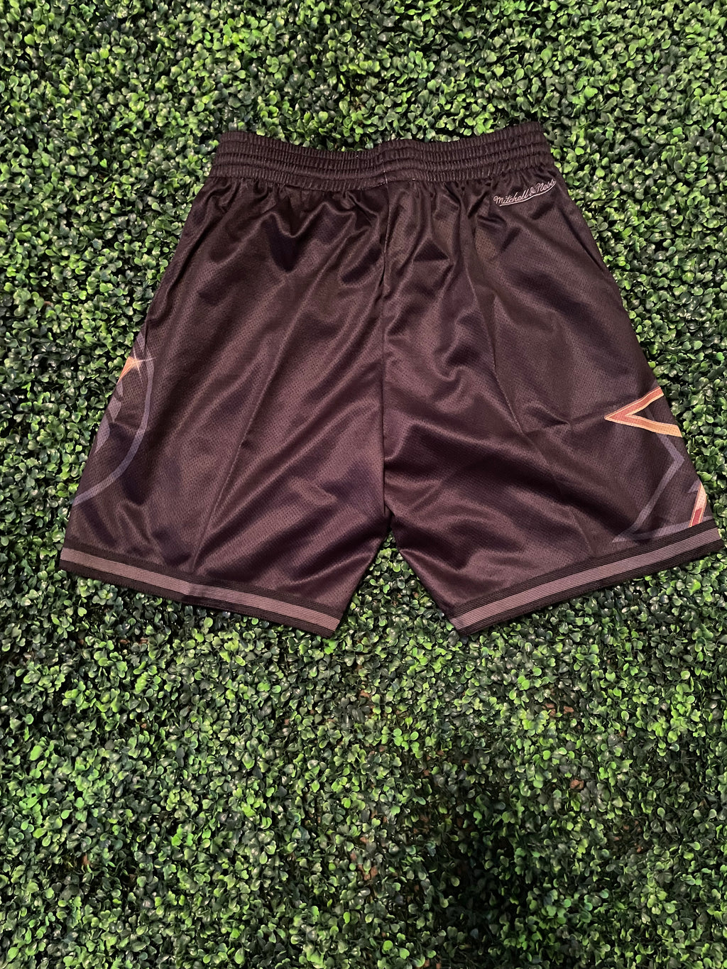 76ERS SHORTS