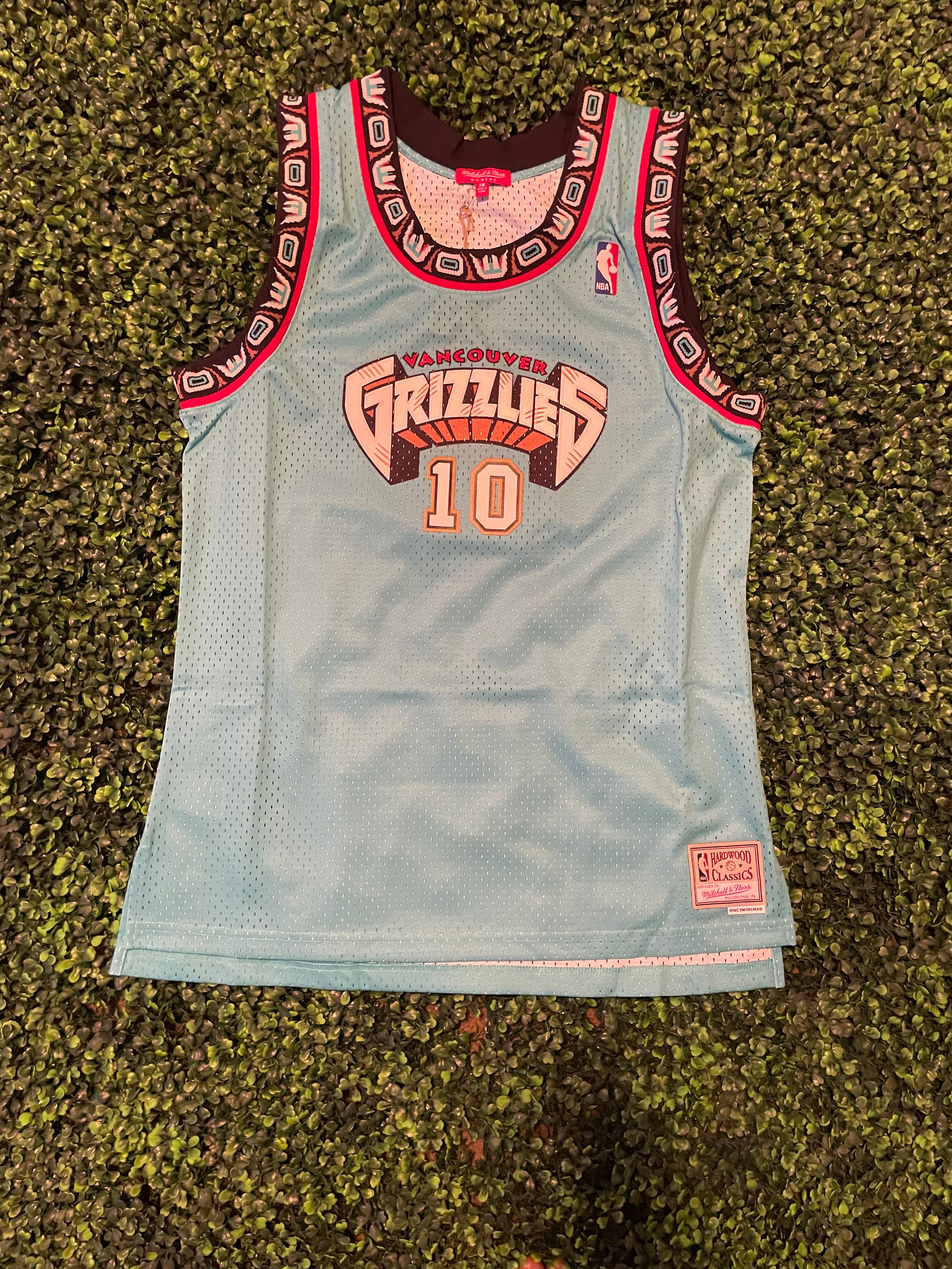 NBA WOMENS JERSEY GRIZZLIES 98 MIKE BIBBY