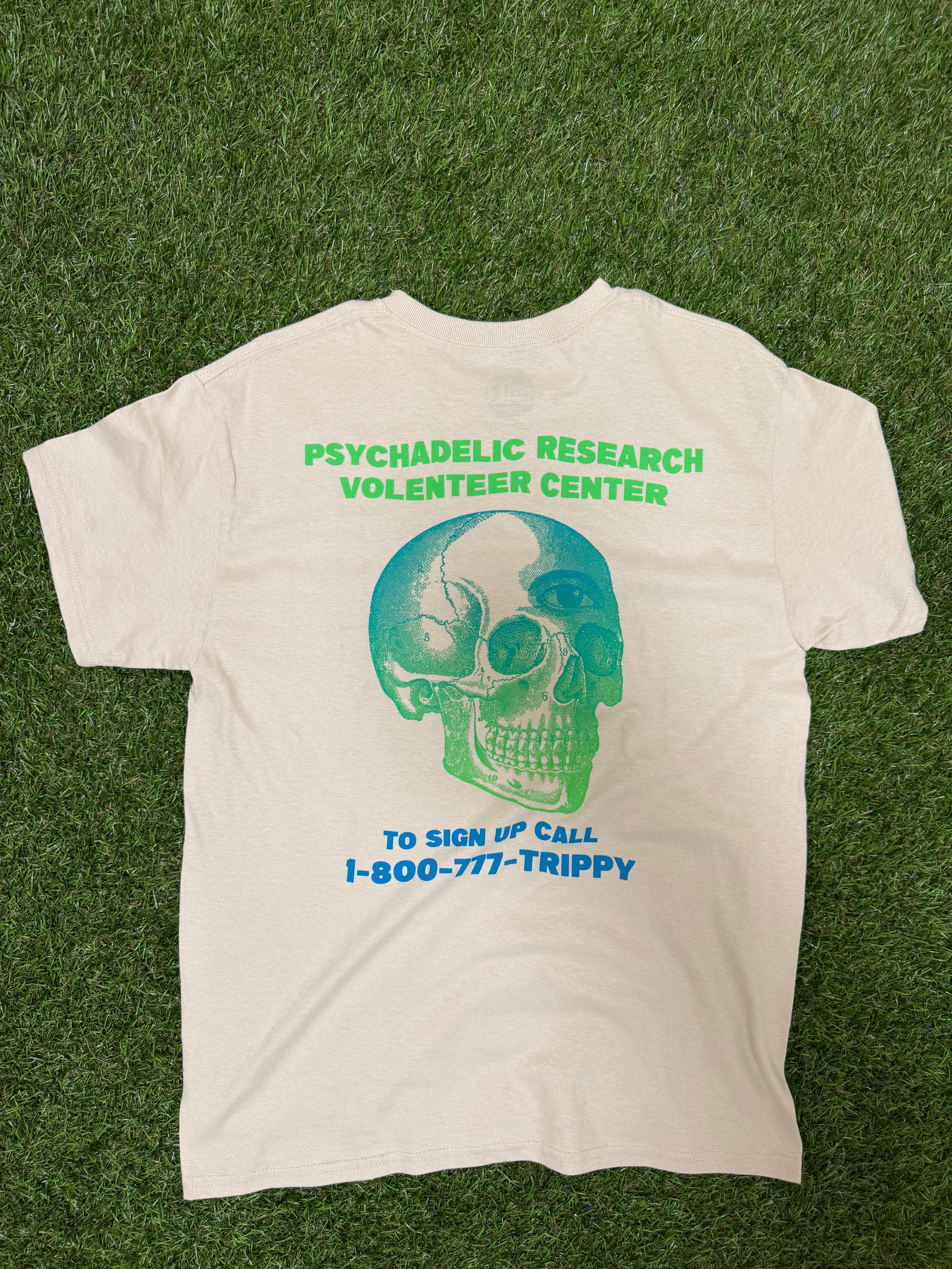 Tee