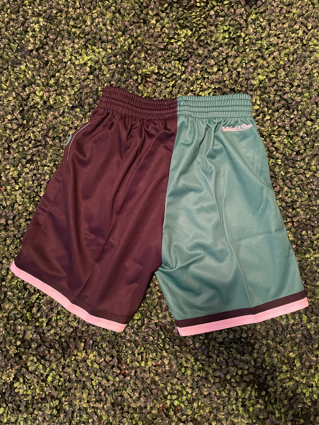 NBA BIG FACE SHORTS CELTICS MITCHELL & NESS