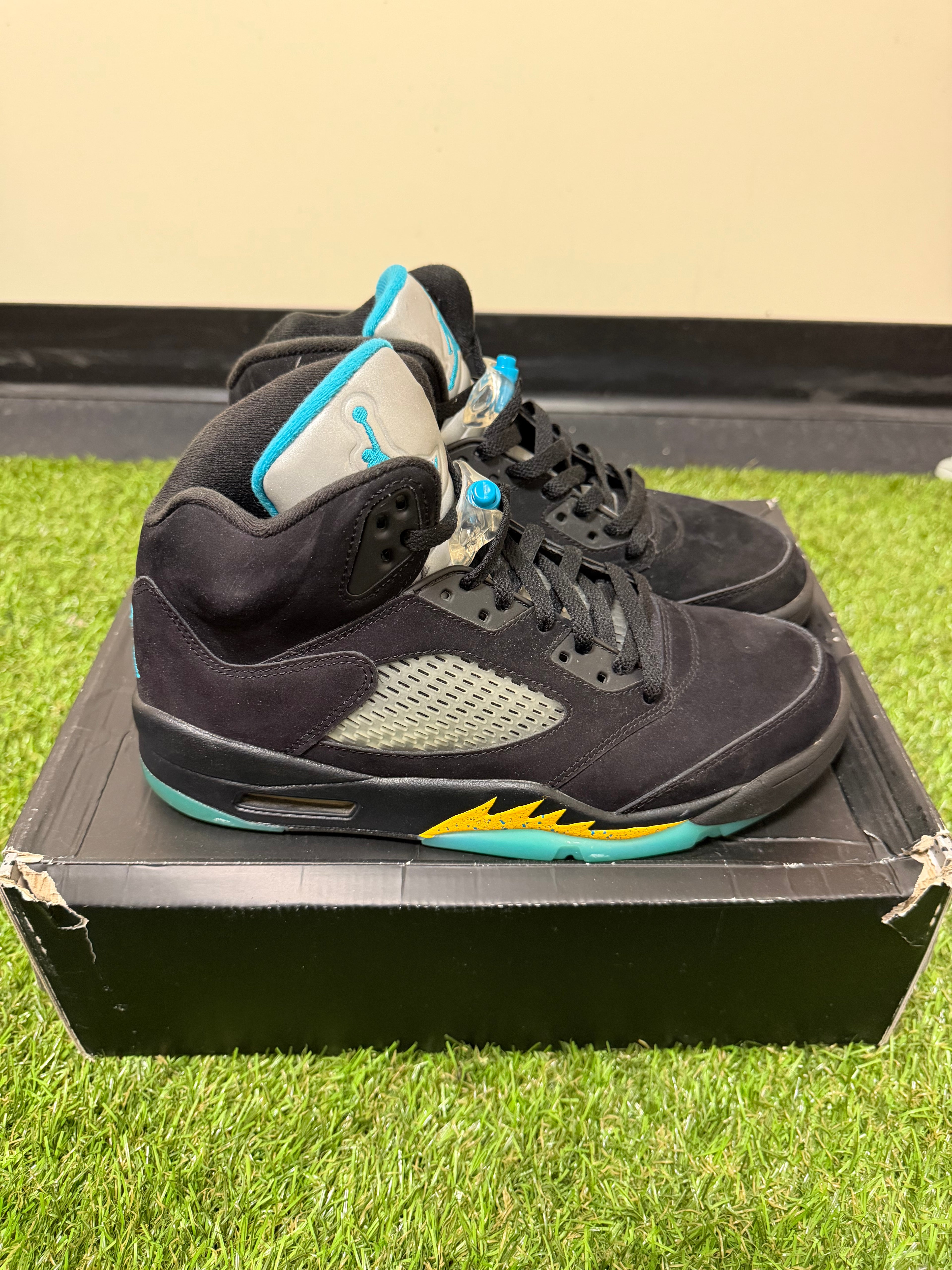 Jordan 5 aqua