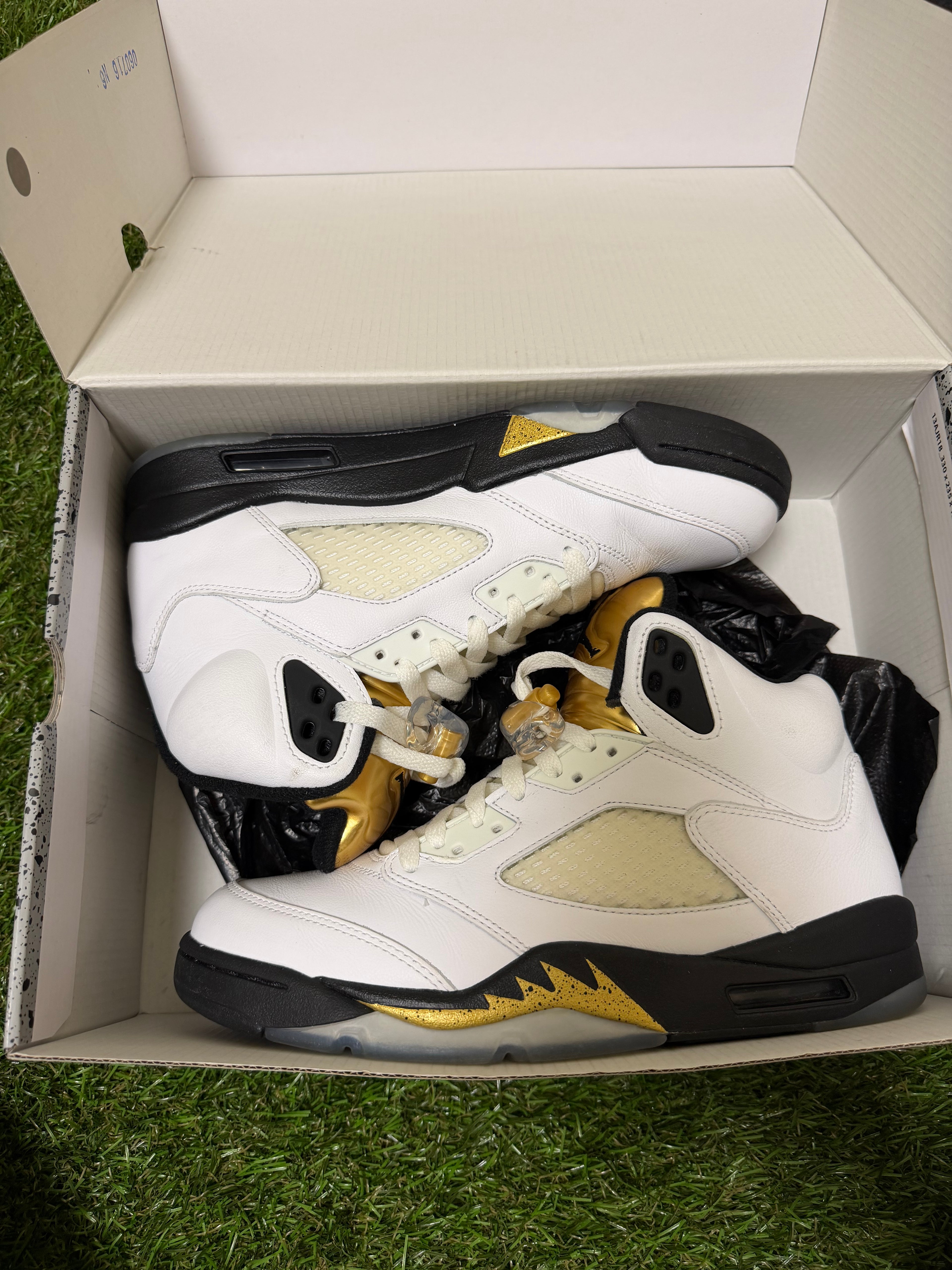 Jordan 5 Olympic preowned