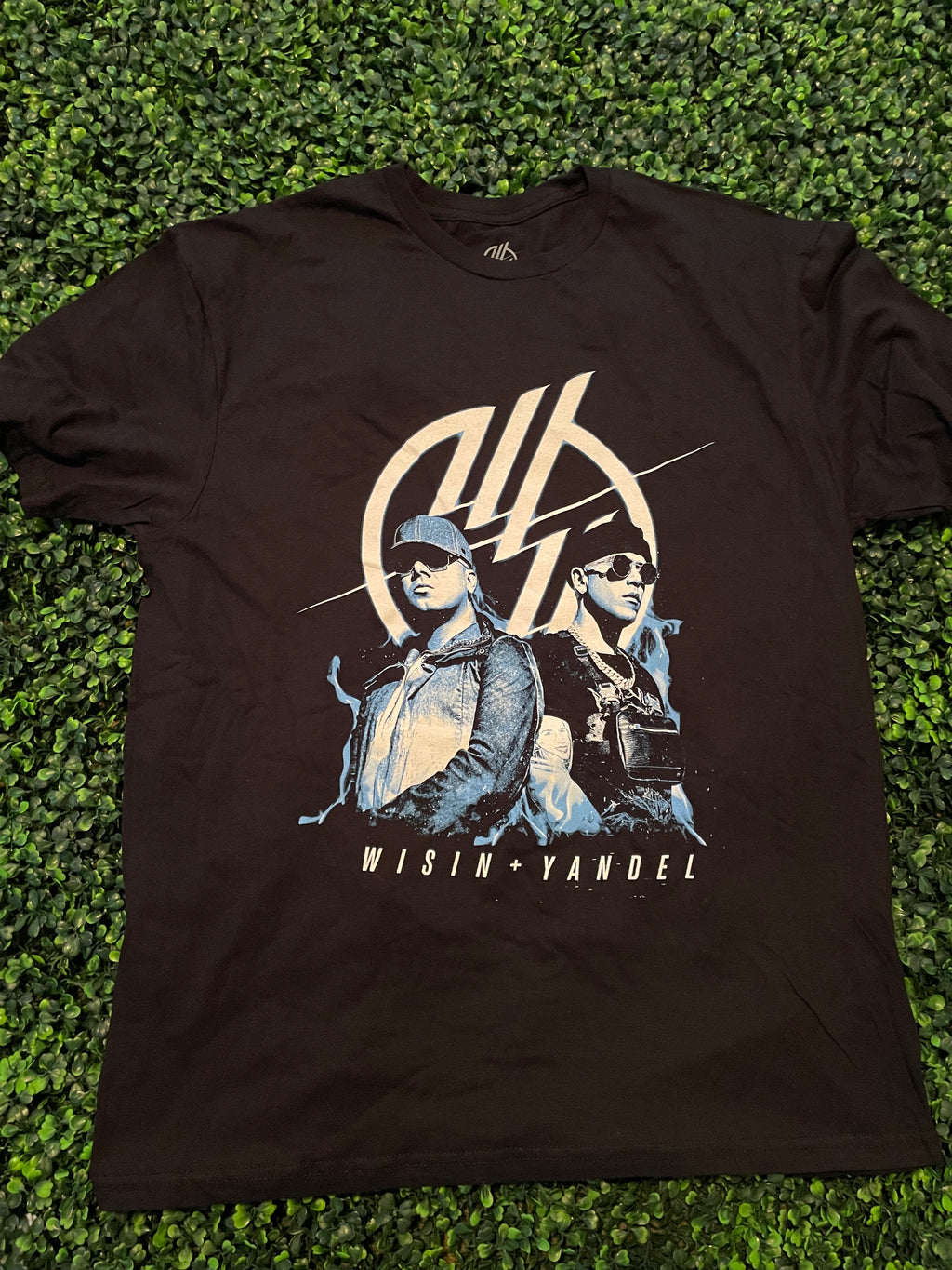 WISIN + YANDEL TOUR TEE
