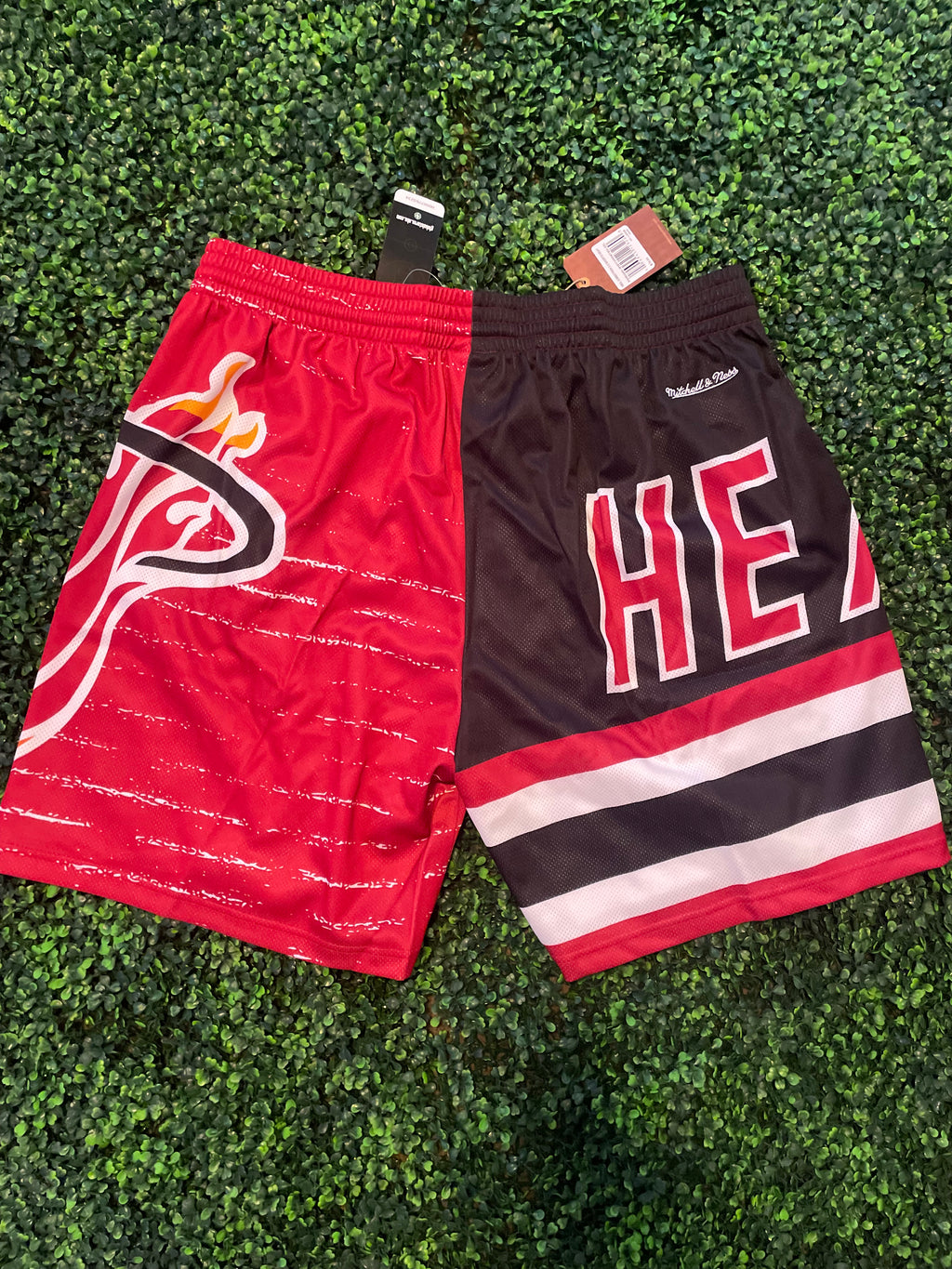NBA JUMBOTRON 3.0 SHORTS HEAT MITCHELL & NESS