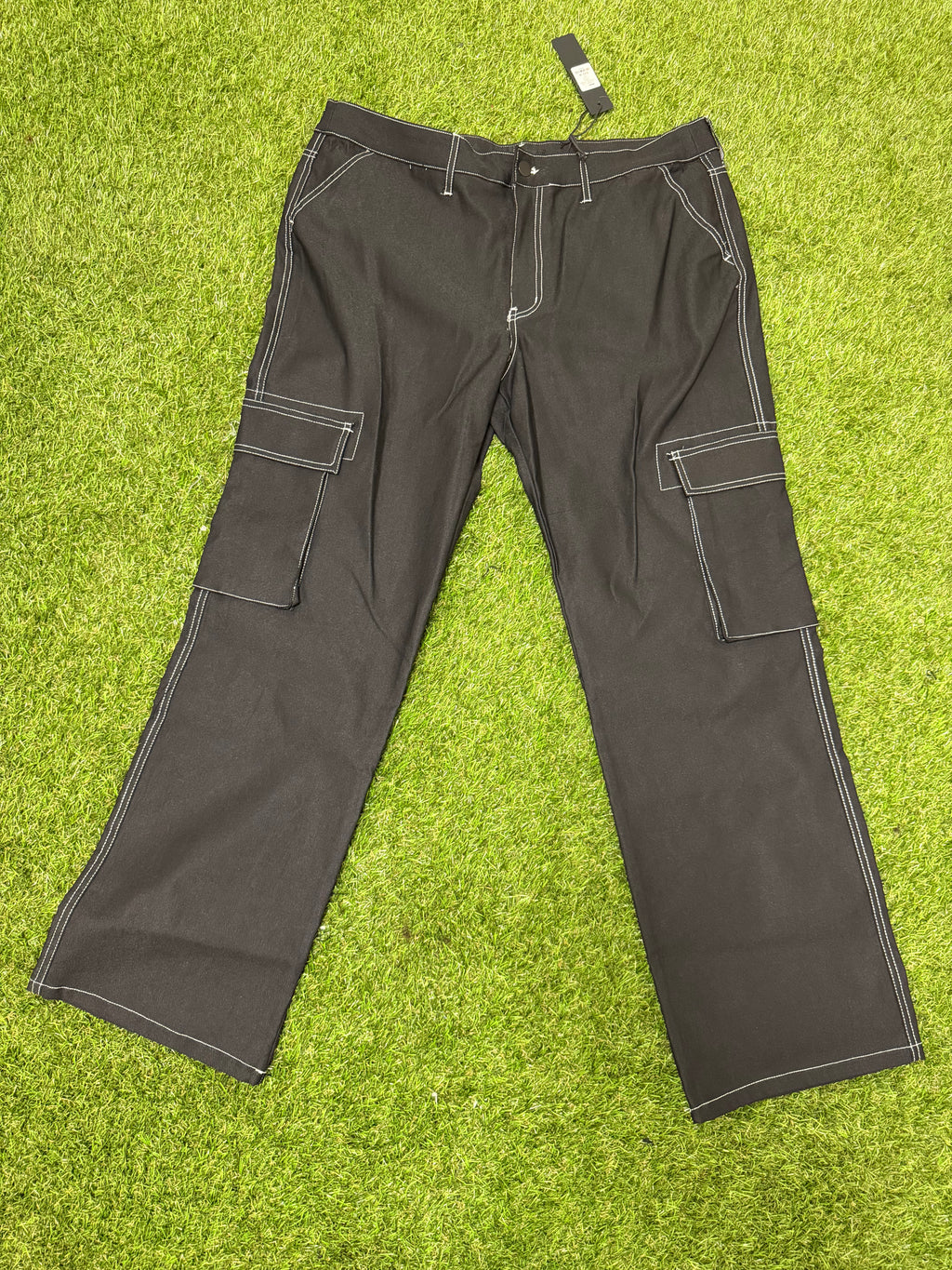 Contrast lining carpenter straight jeans