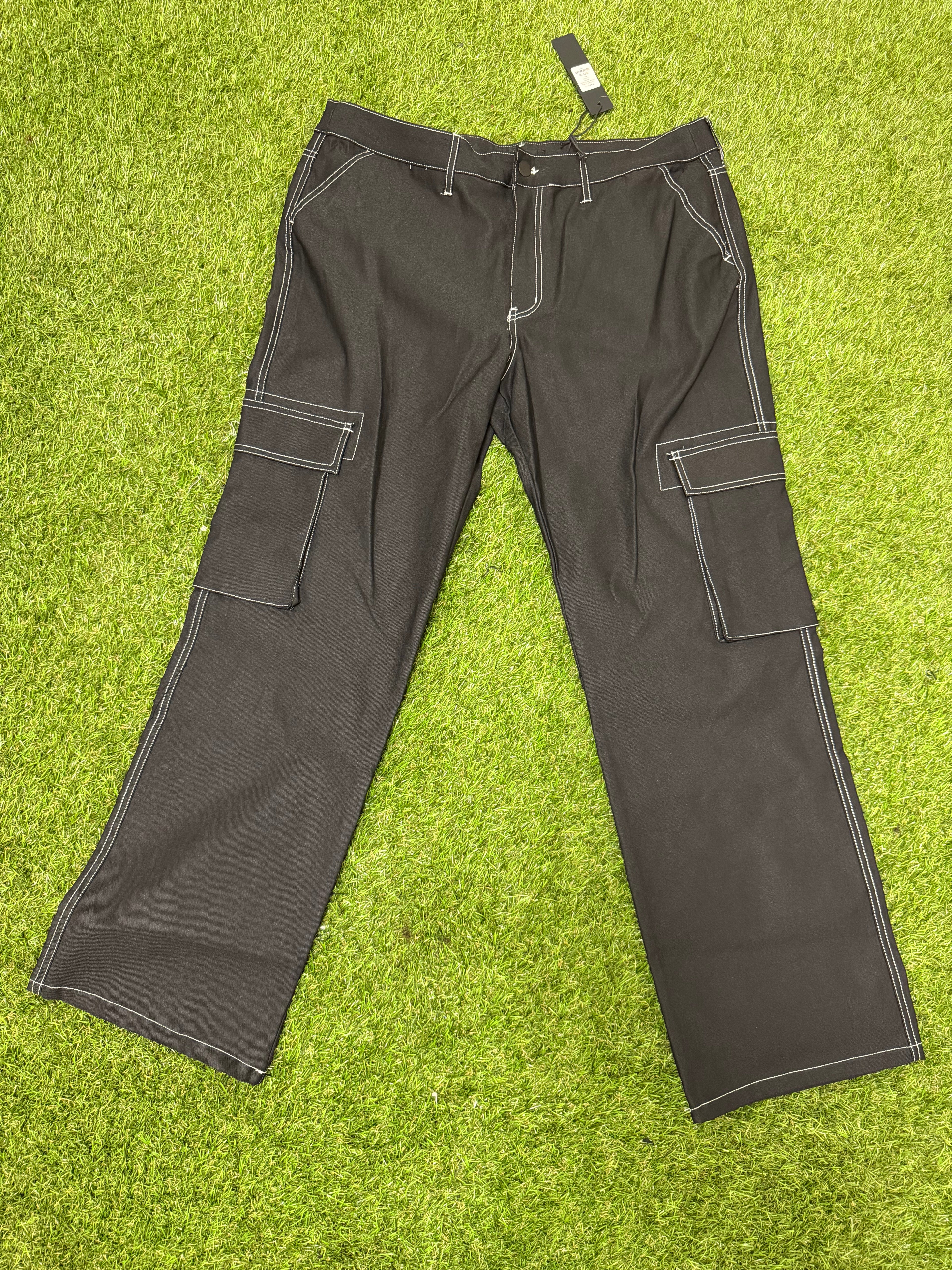 Contrast lining carpenter straight jeans
