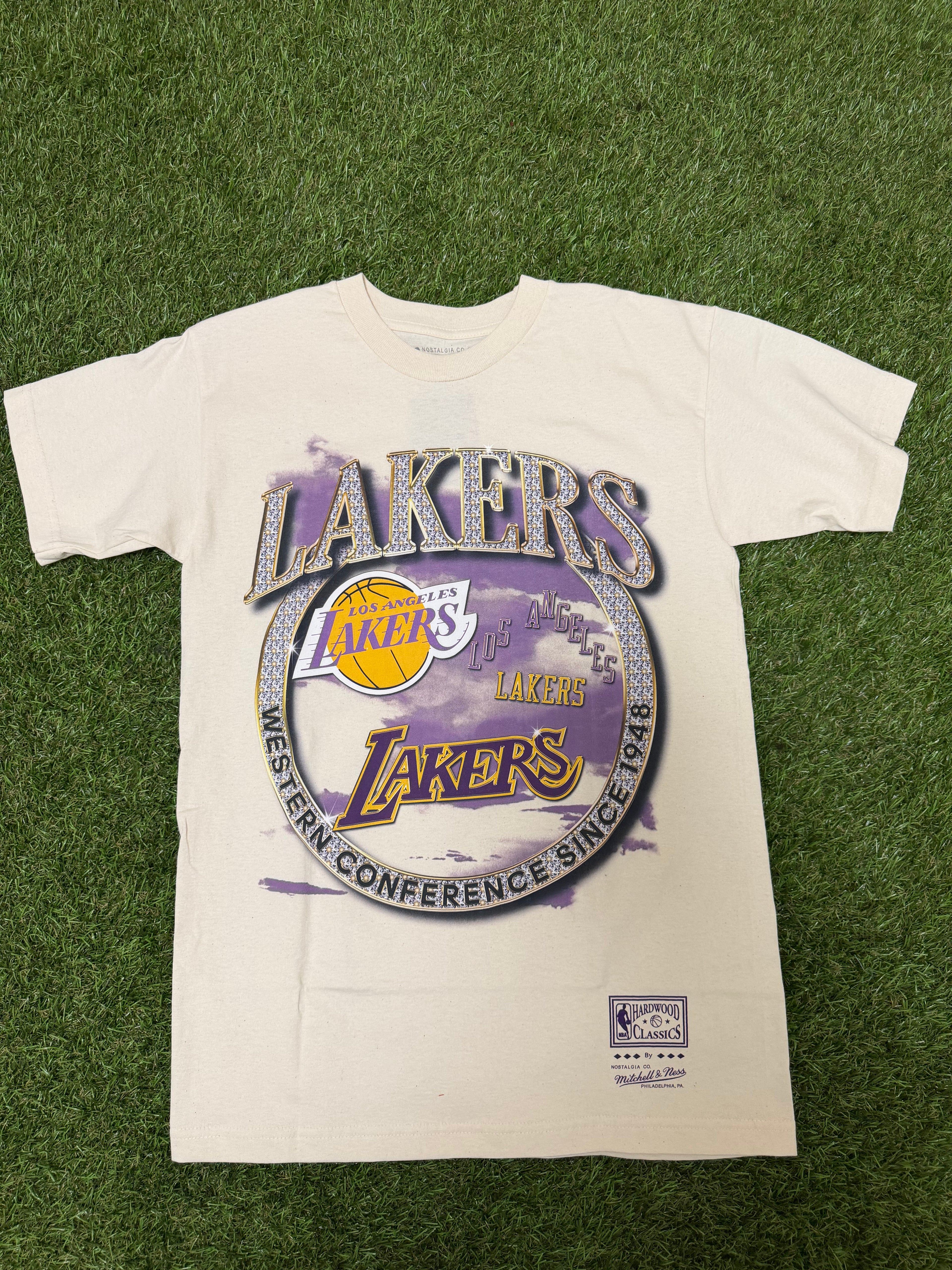 Lakers tee