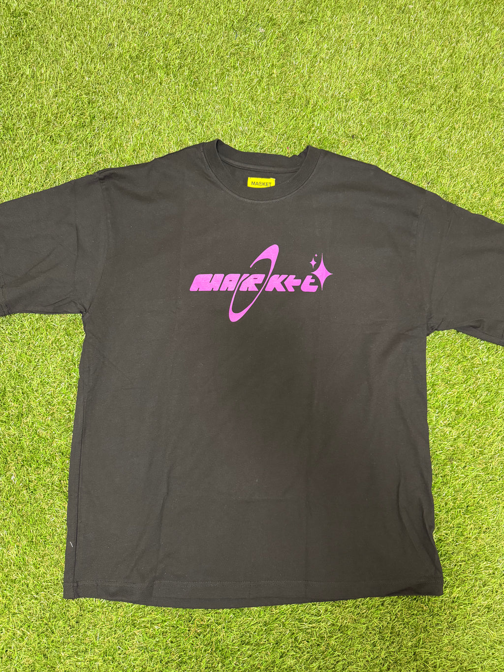 Market tee